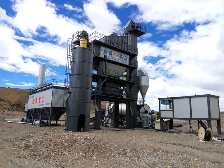 智能化連續(xù)式離心脫水機(jī) 智能化連續(xù)式離心脫水機(jī)